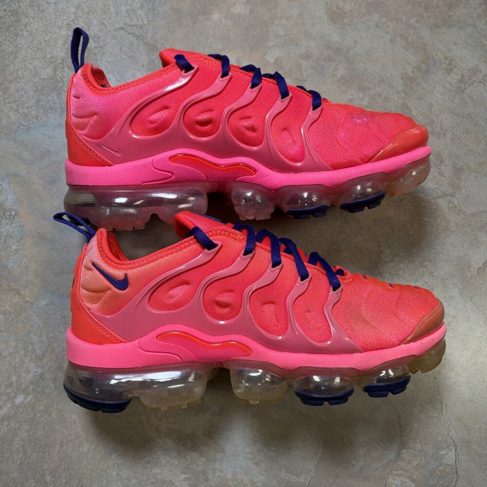 Nike Air VaporMax Plus Bright Crimson Pink Blast Womens Athletic Shoes Size 8